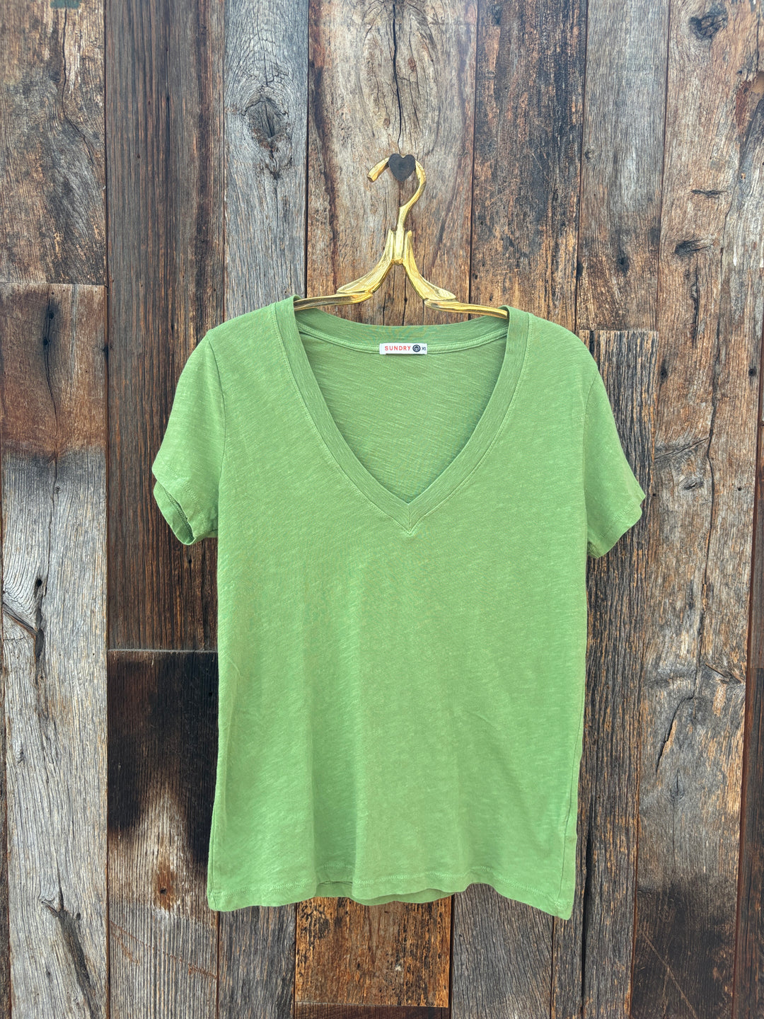 Sundry Deep V-Neck S/S Tee Lime