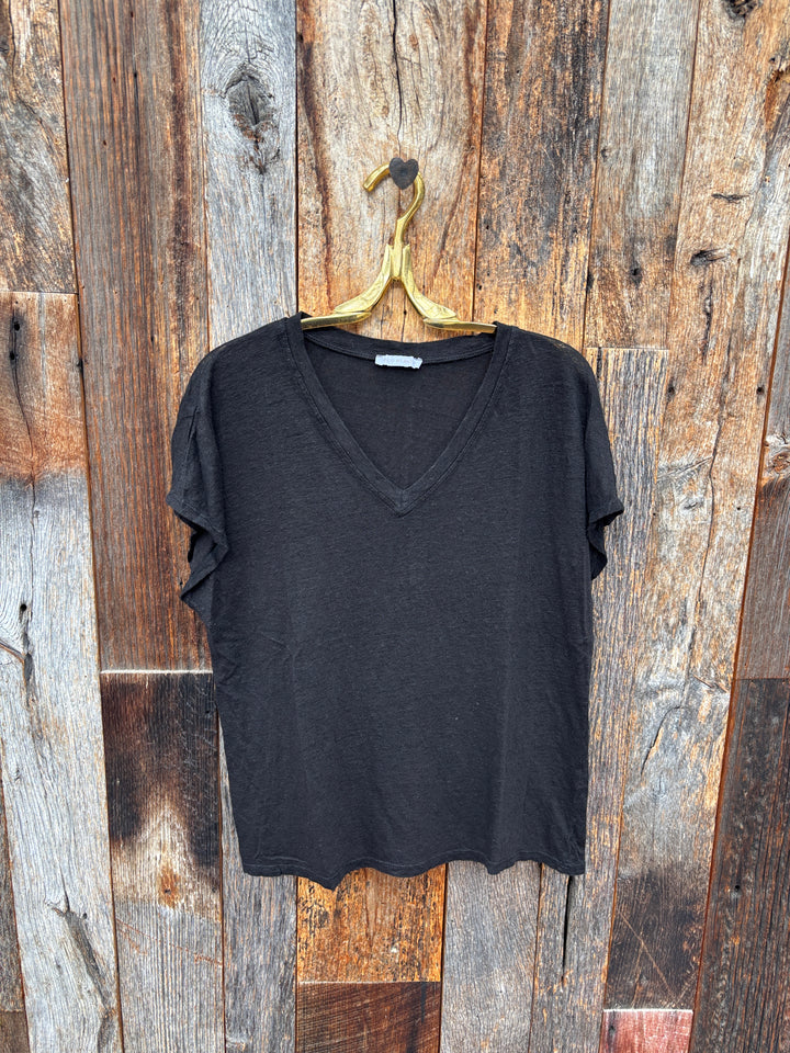Milio Milano Linen V Neck T-Shirt - Black