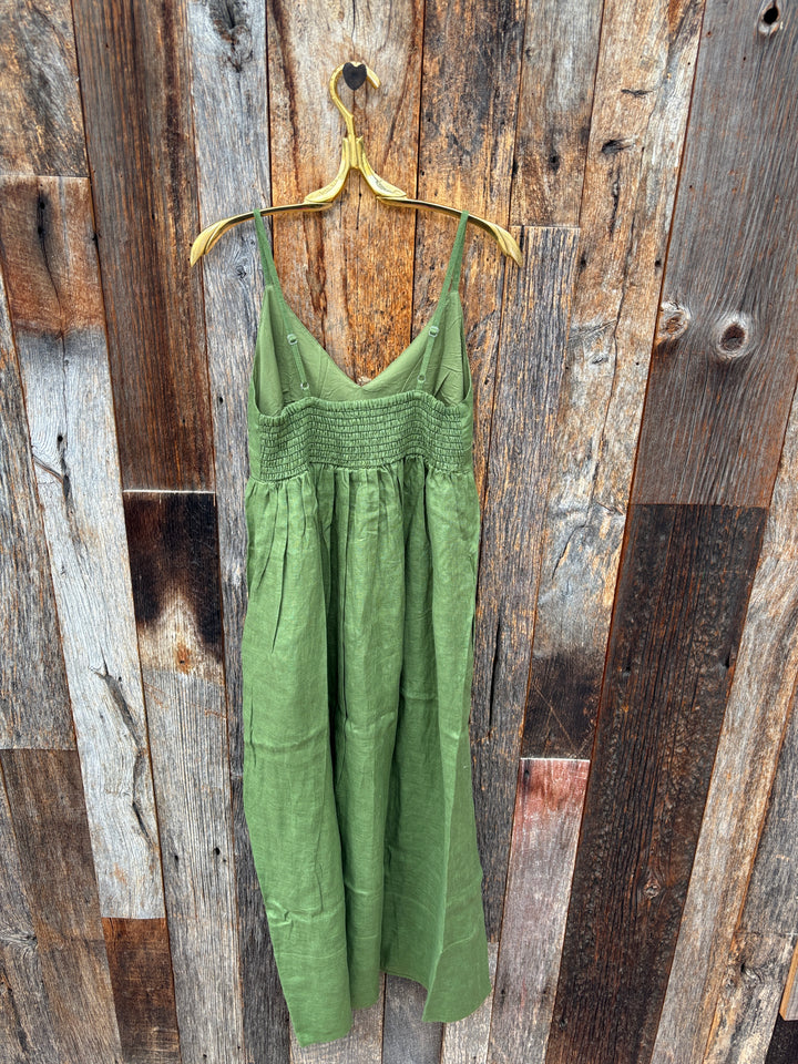 ...and for good Hamptons Linen Dress - Olive