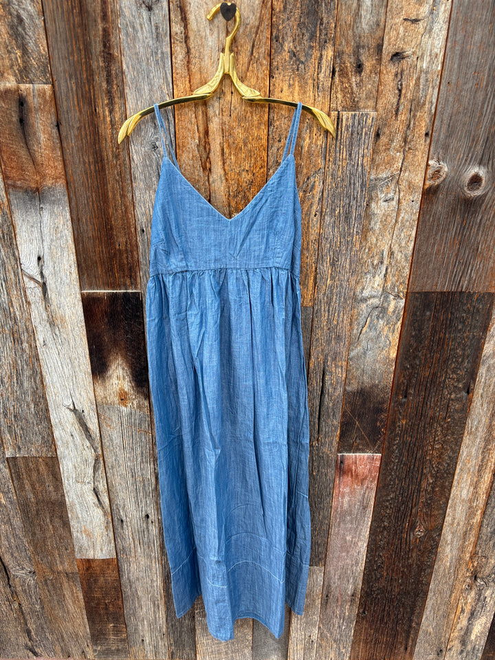 ...and for good Hamptons Dress Chambray