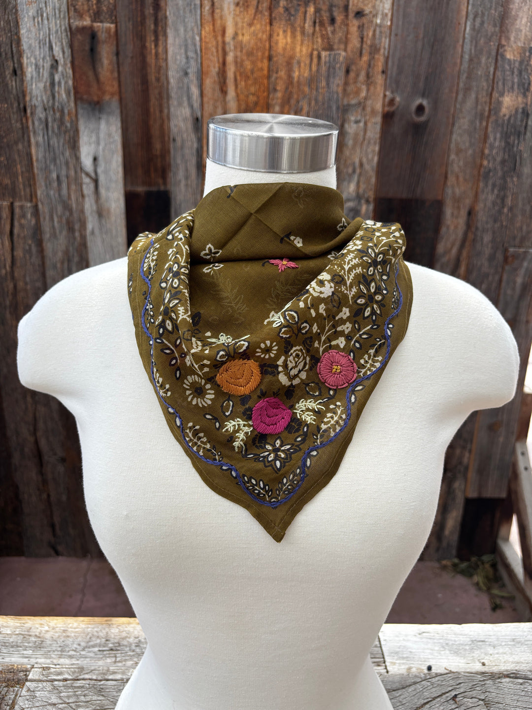 Chan Luu Bandana DF-SC-116 Olive