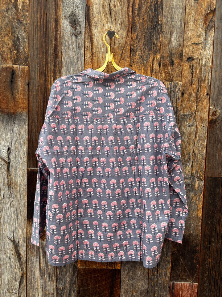 ...and for good Relaxed Boyfriend Shirt Hydrangea Mini Dove Grey