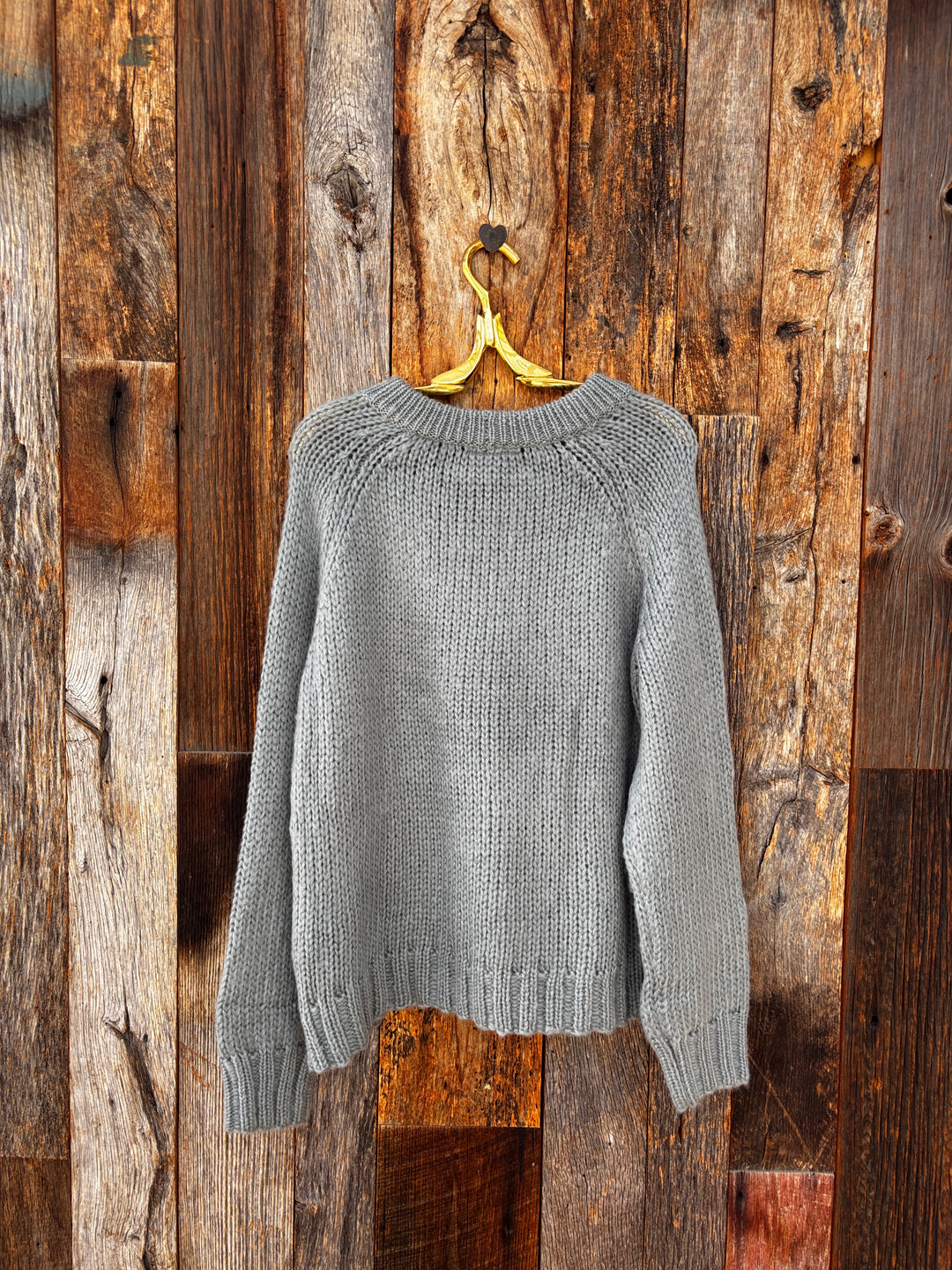 Wooden Ships Luke Raglan Crew Super Chunky - Oliviata