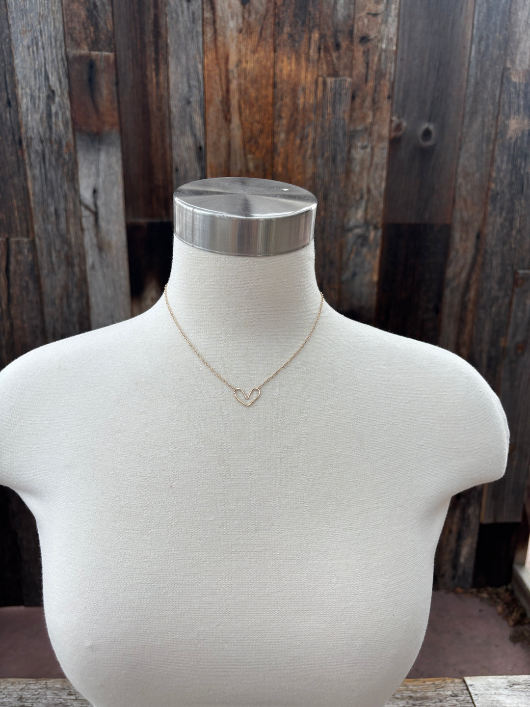 Elizabeth Nicole GF Mini Heart and Chain N04 18