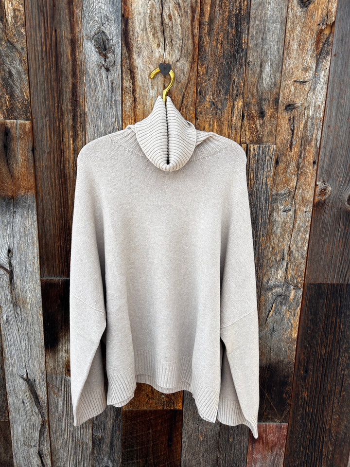 Milio Milano Ribbed Turtle Neck L/S Sweater Earth Beige