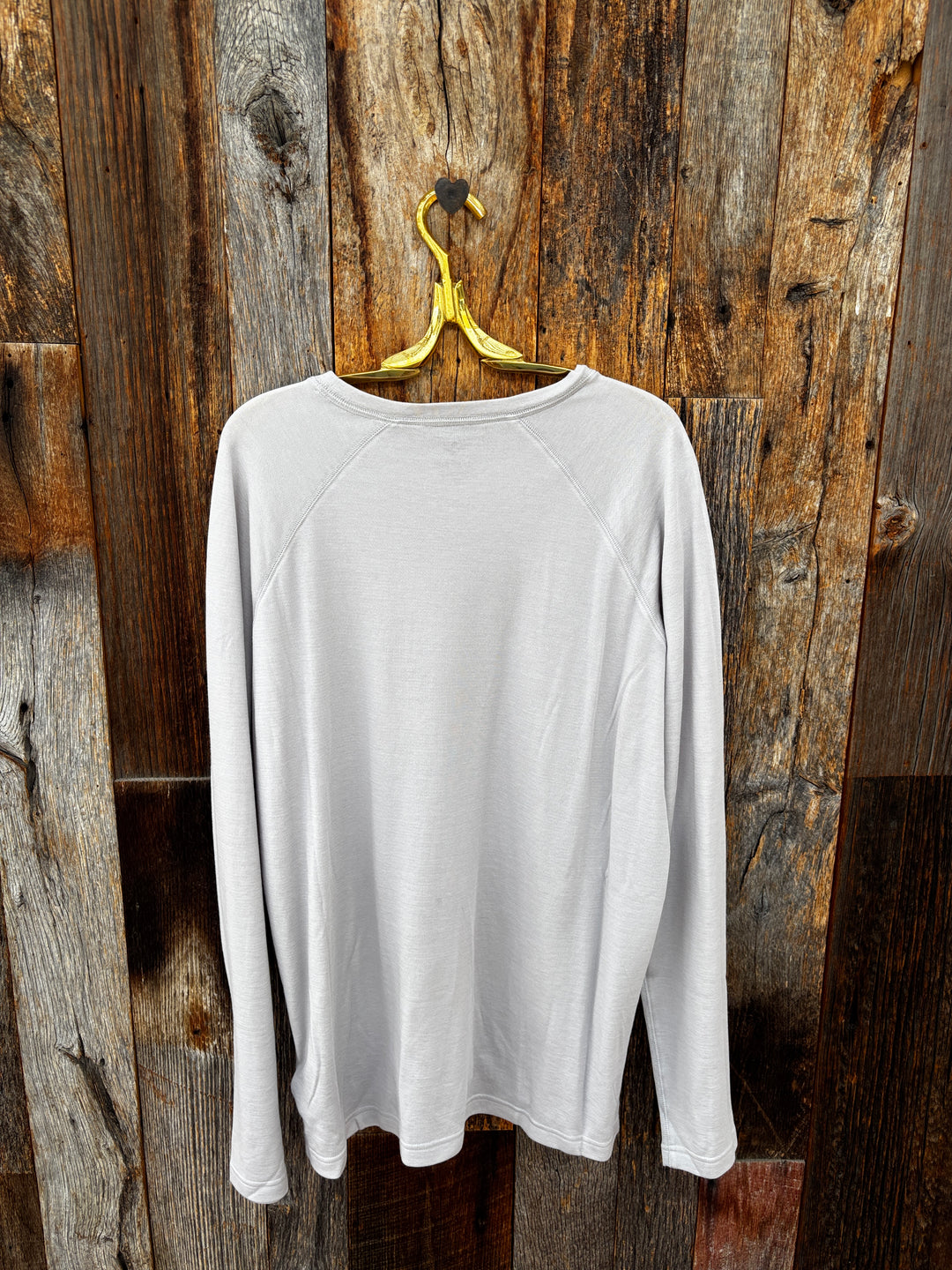 True Grit Raglan Crew w/ Stitch Details Grey