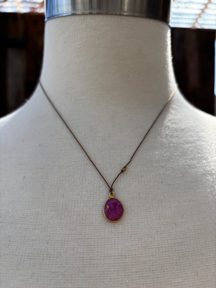 Margaret Solow Pink Sapphire Necklace 18k LC-PSAP