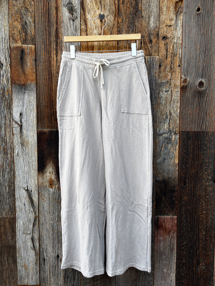 Perfect White Tee French Terry Pocket Pant - Cloud Grey