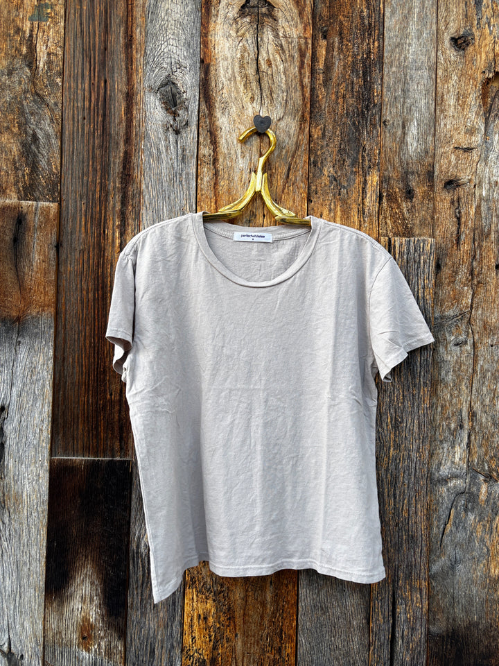 Perfect White Tee SS Boxy V Neck Tee - Cloud Grey