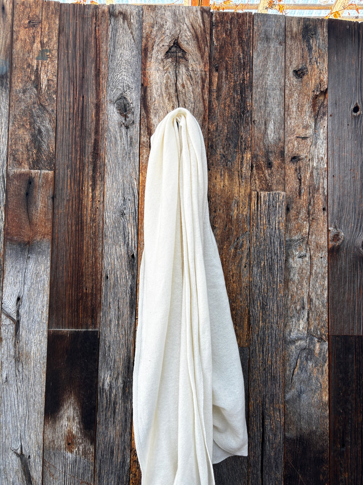 Label + Thread Luxe 100 Jet Wrap- White
