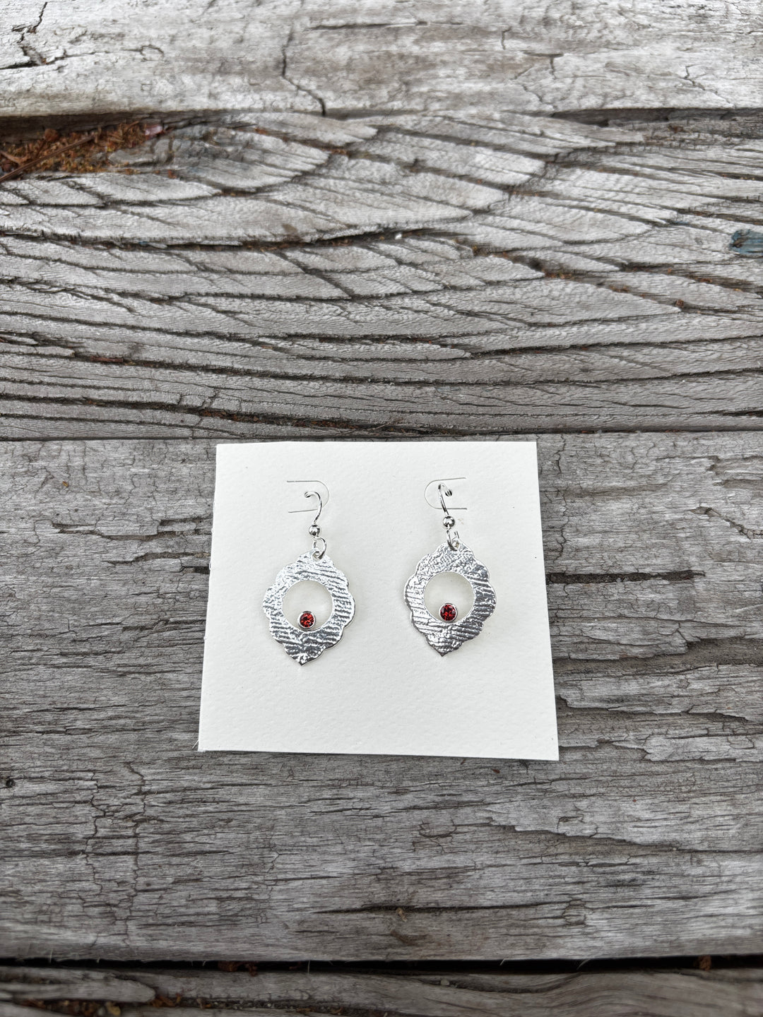 Ashton Jewelry Leaf Line Garnet Earrings