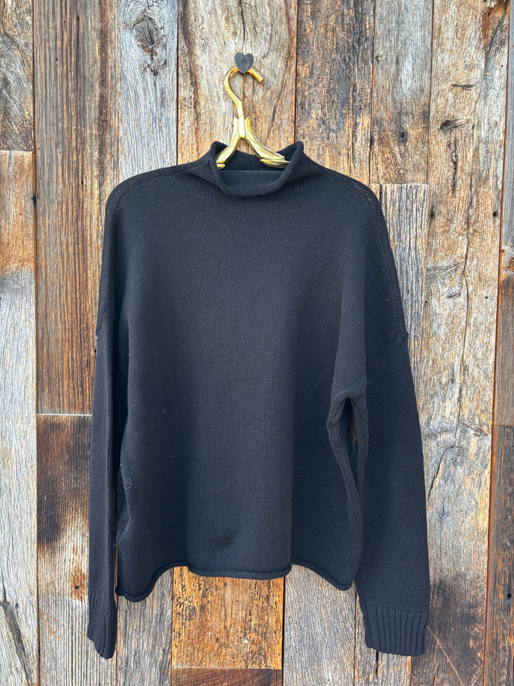Perfect White Tee Nova Cashmere Roll Neck Sweater Black