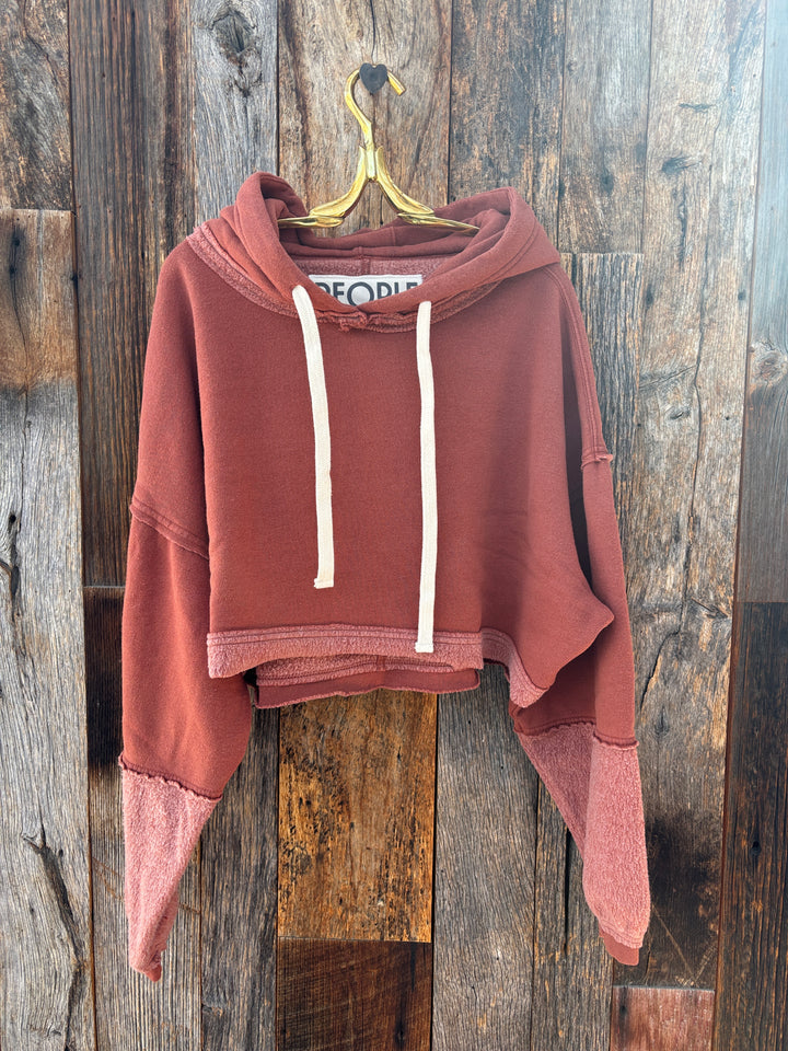 People Of Leisure The Bonnie Cropped Hoodie- Rust