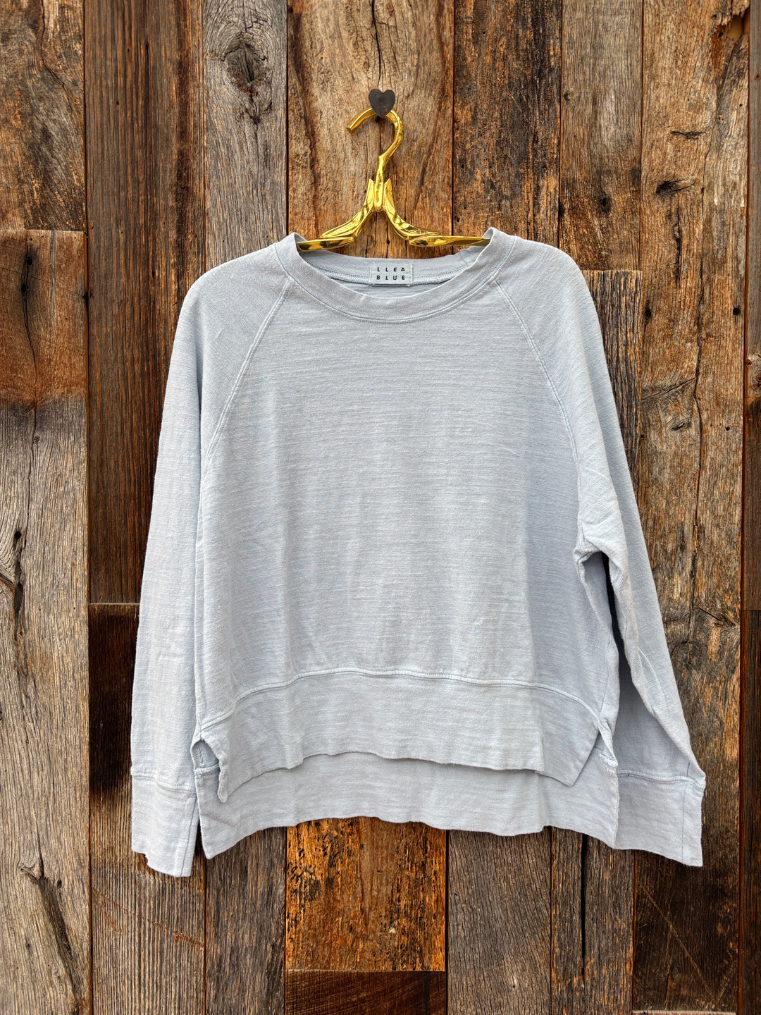 Llea Blue Raglan Sweatshirt Caribe
