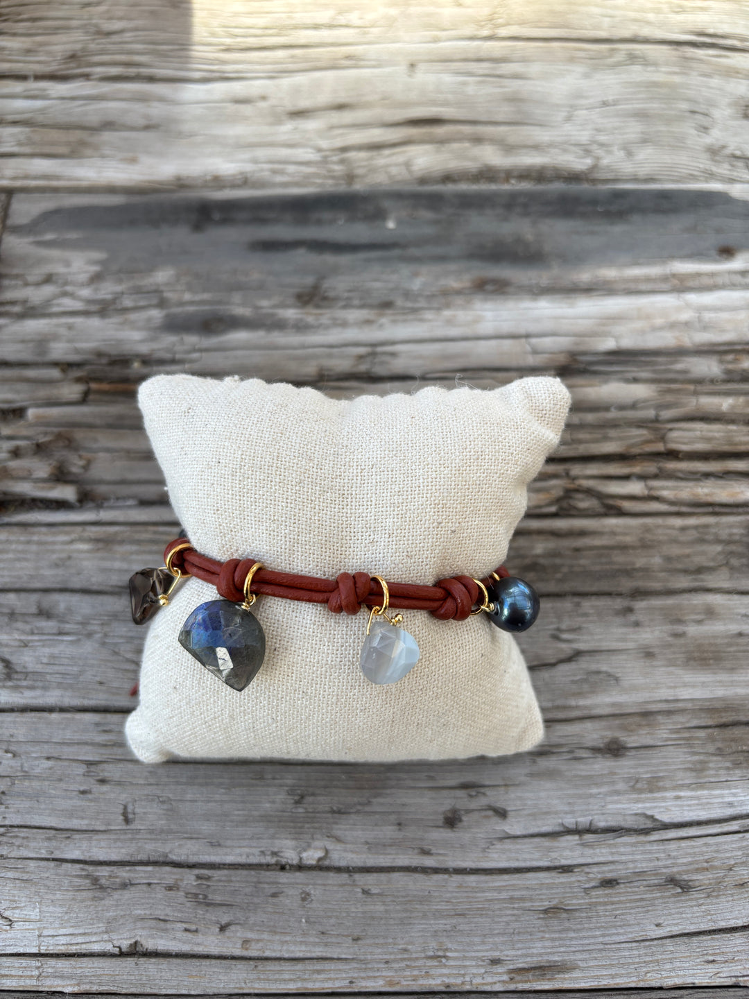 Chan Luu Gemma Charm Bracelet Red BG-6412LQ