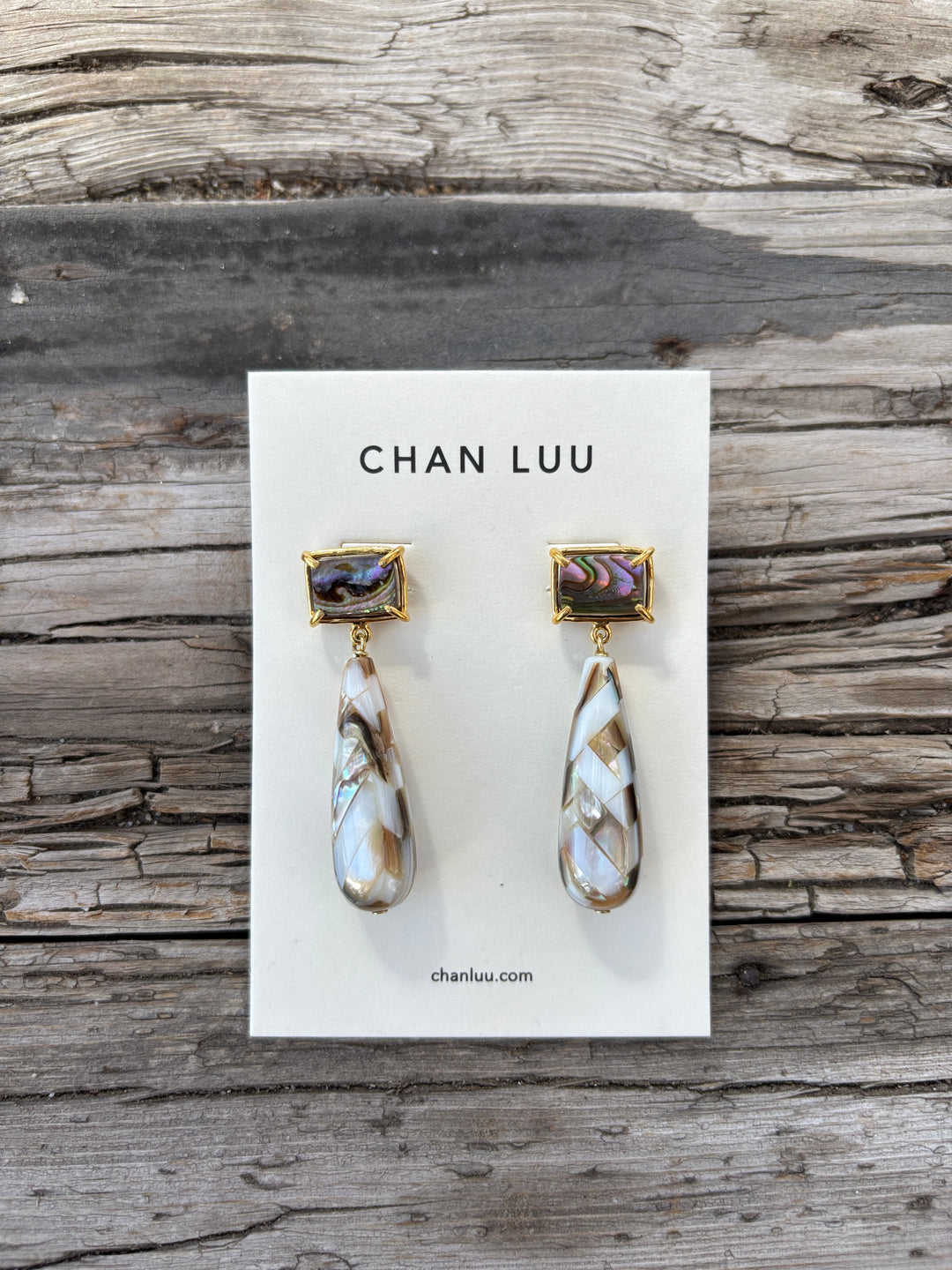 Chan Luu Balthazar Drop Earrings Abalone EG-5979