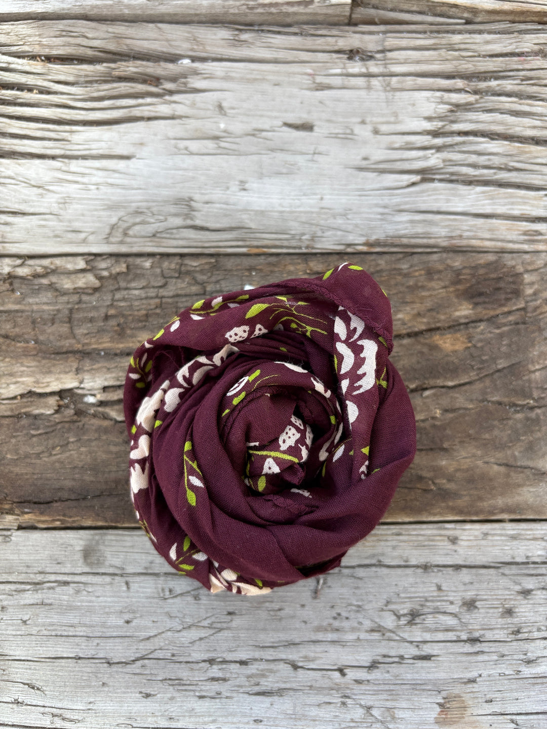 Moismont Scarf N.652 Garnet