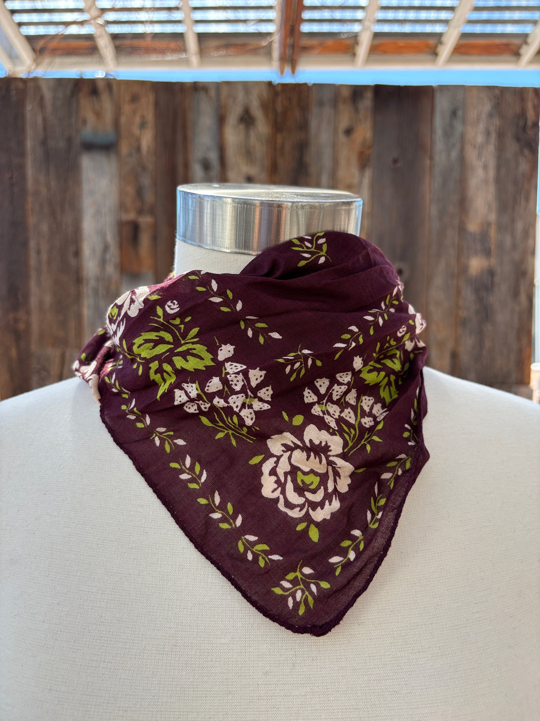 Moismont Scarf N.652 Garnet