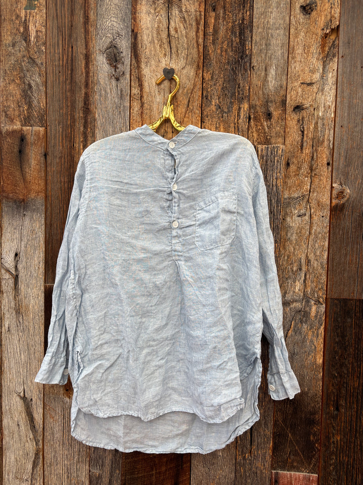 Llea Blue Sari Henley Blue Chambray