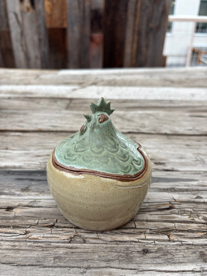 Knight Pottery Chicken