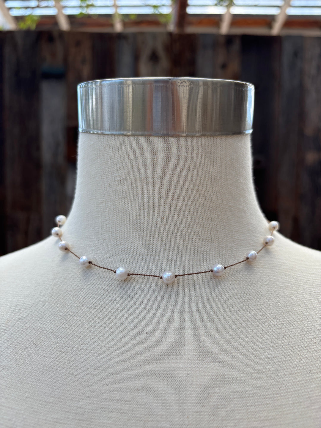 Elizabeth Nicole N115 Knotted Pearls Necklace 16"