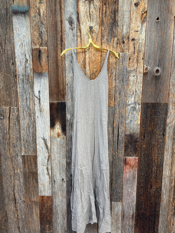 Milio Milano Sleeveless Maxi Loose Dress w/ Pockets Mocha
