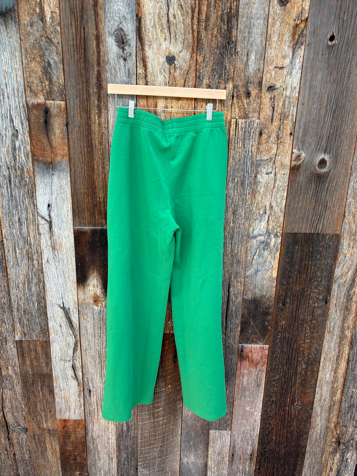 Perfect White Tee Mikos Travel Wide Leg Pants Grass
