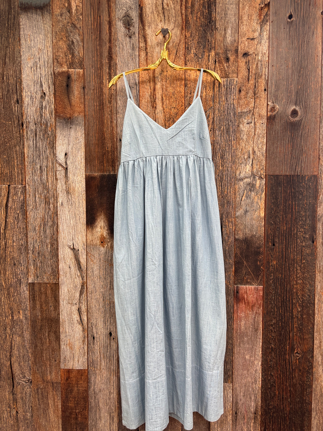 ...and for good Hamptons Dress Light Wash Chambray