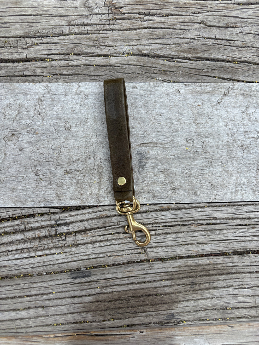 Shá Parlé Keychain- Cognac Tan
