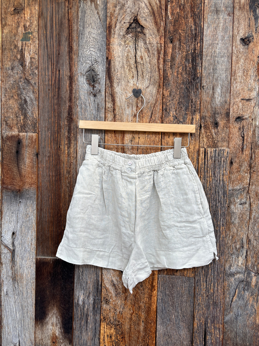 Milio Milano Button Detail Linen Shorts Beige