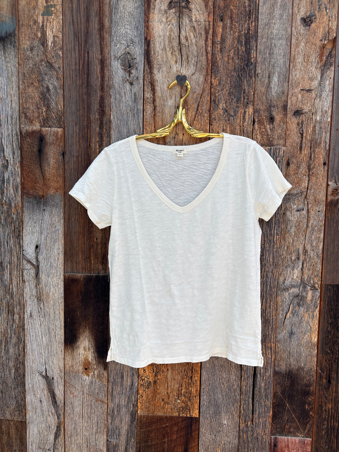 Dylan S/S Deep V-Tee Perfect Natural