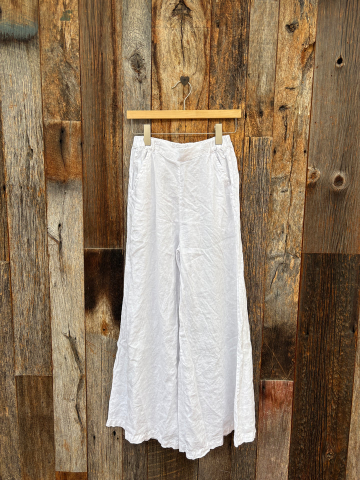 Llea Blue Becca Wide Leg Pant - White