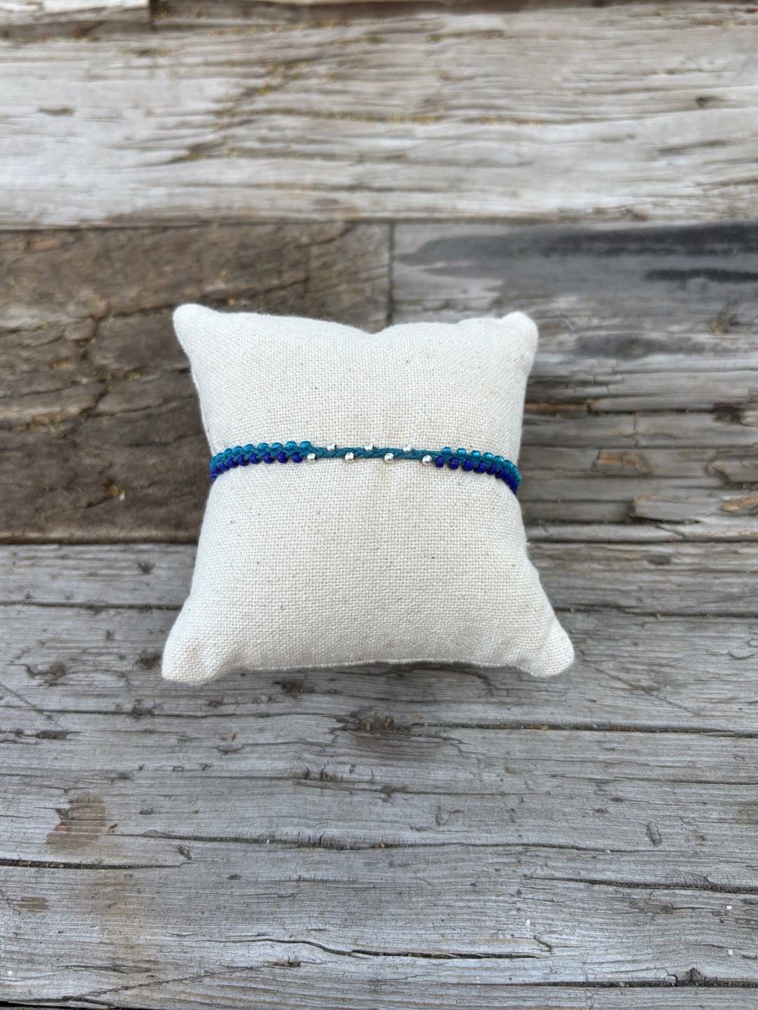 Minetta Design Bracelet Blue Beads w/ Silver Details