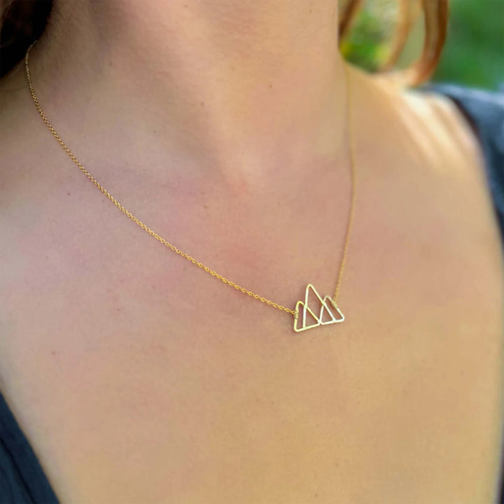 Sabina 3 Peaks Mountain Necklace GF