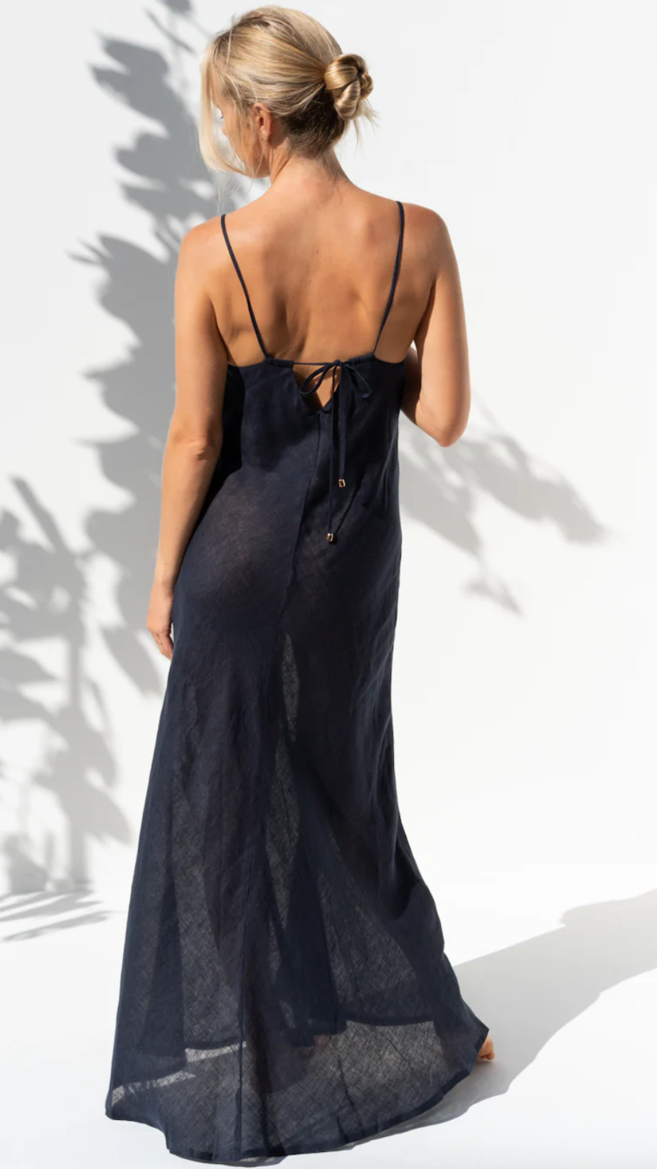 Isabella V Linen Nafisseh Maxi Dress