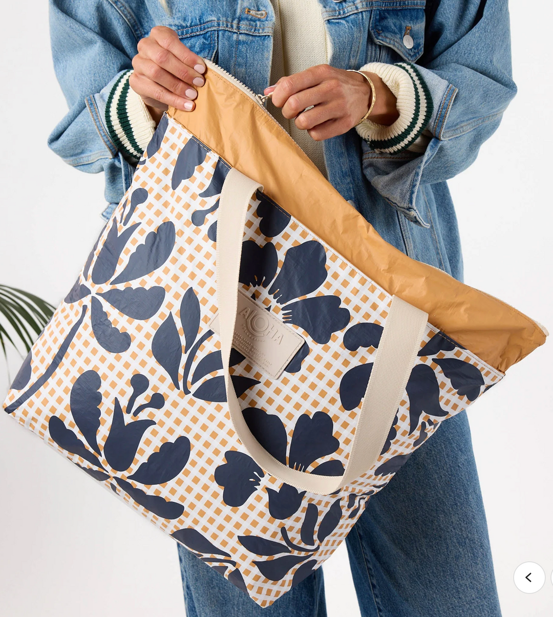 Aloha Picnic Fleur Day Tripper - Neptune