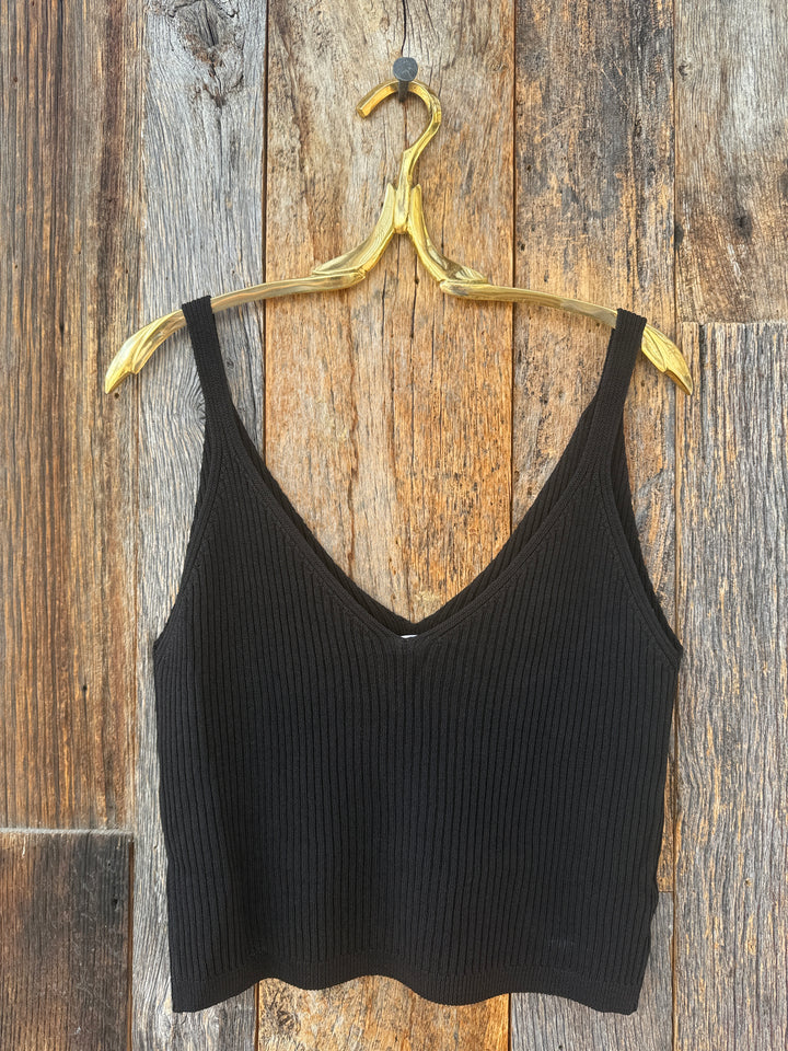 Milio Milano Viscose Rib Crop Tank Black