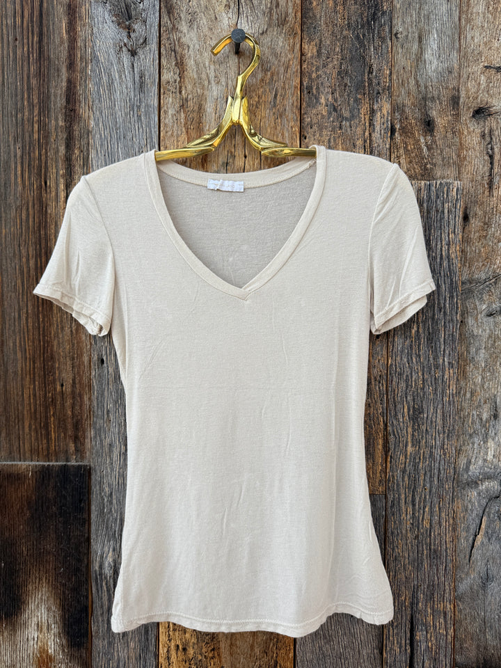 Milio Milano Slim Fit V-Neck Tee Beige