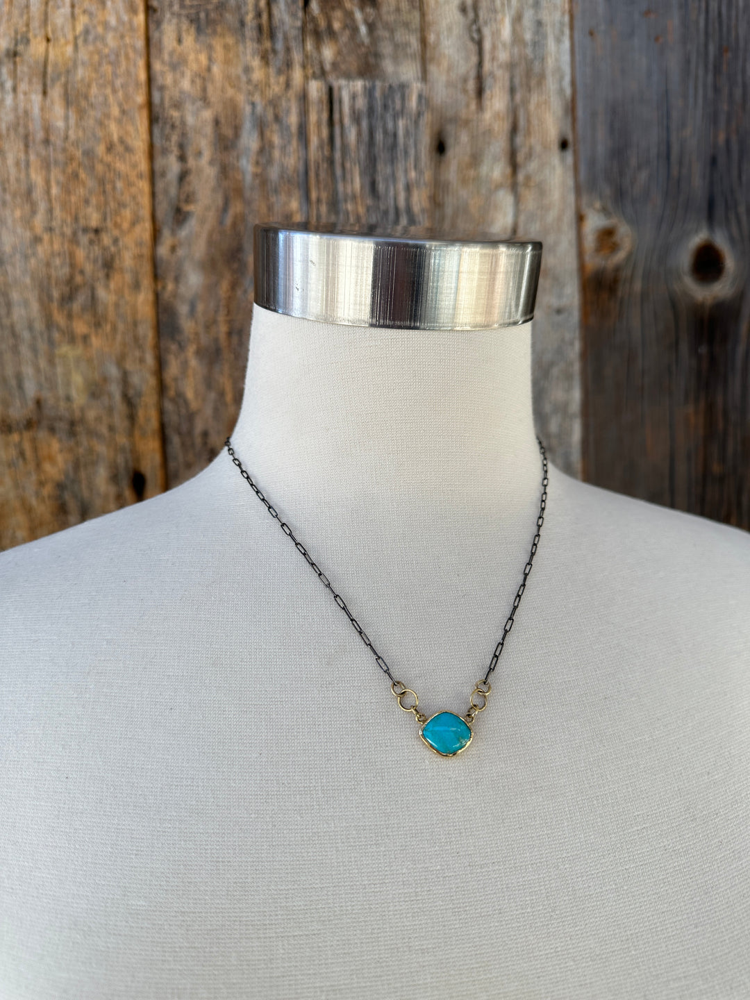 Robin M 18K Kingman Turquoise OXSS Chain 19"