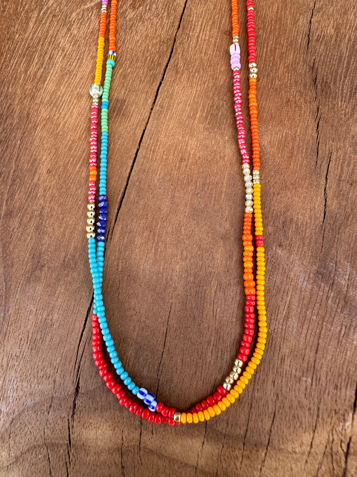 Elizabeth Nicole N63A 40.5" 14K GF, glass seed beads