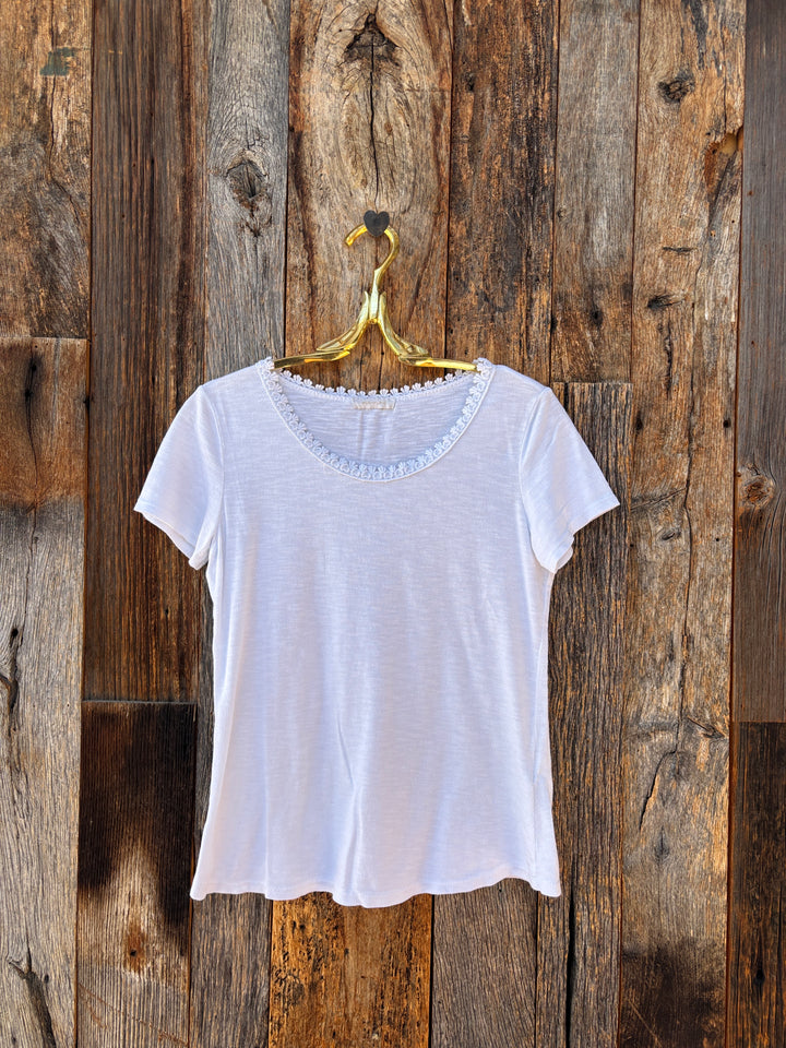 Milio Milano Cotton Baby Rib Crochet Lace Trim Round Neck Top White