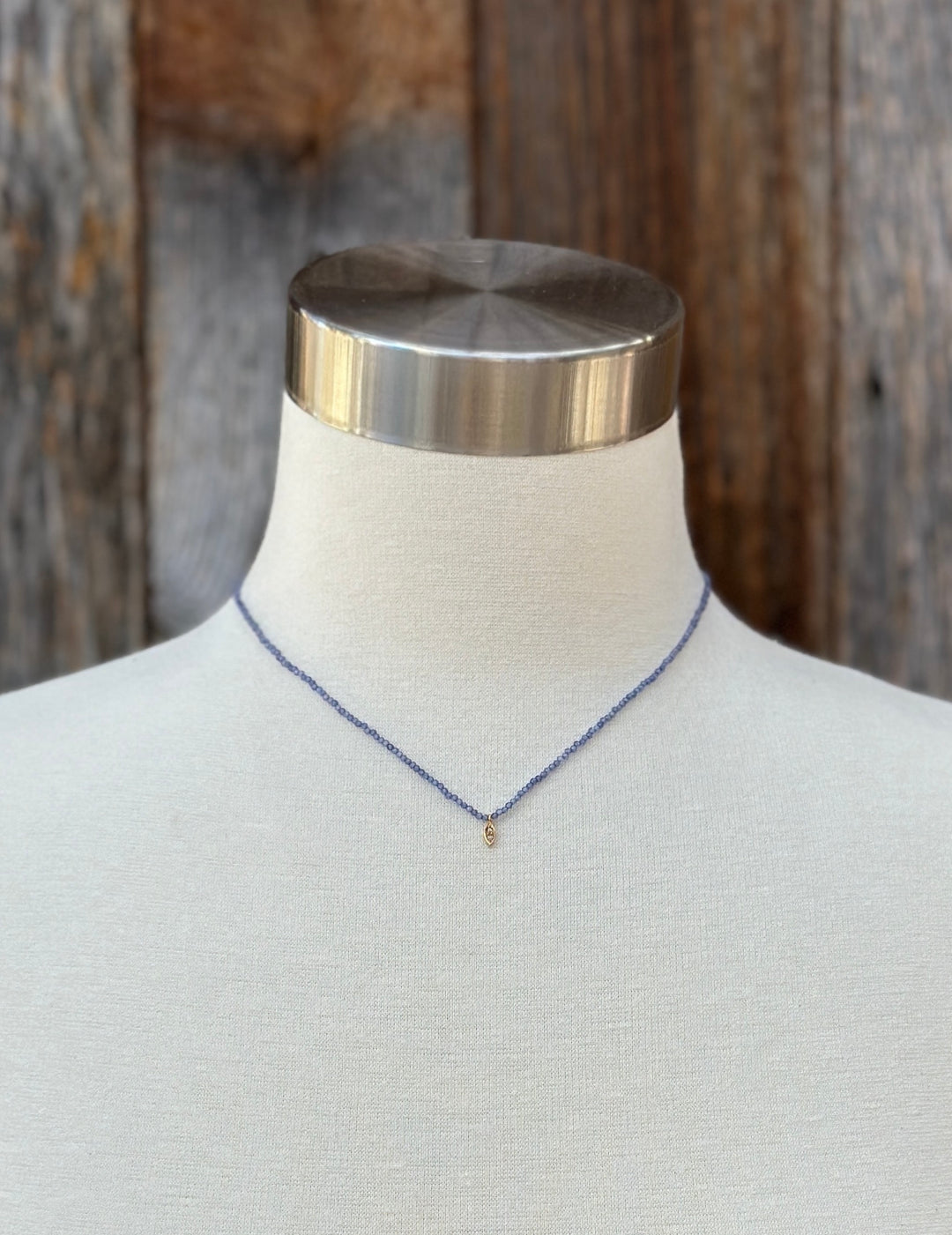 Margaret Solow Iolite/Diamond 18K DV-10/DIA