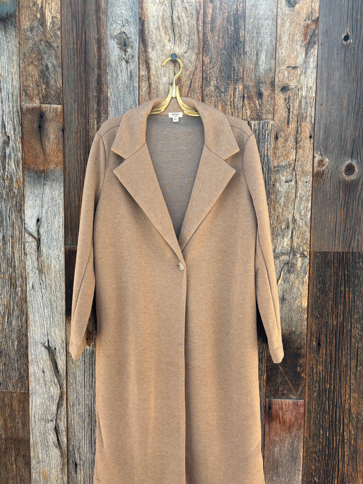 Dylan Rowan Coat w/ Pockets Warm Brown