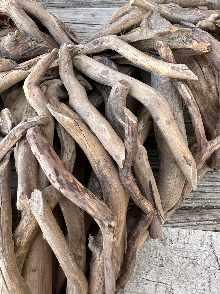 Sugarboo Small Driftwood Heart 16"x16" DW105