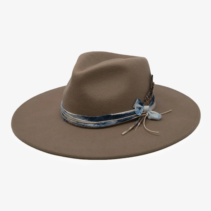 Wyeth Amelia in Tan Hat