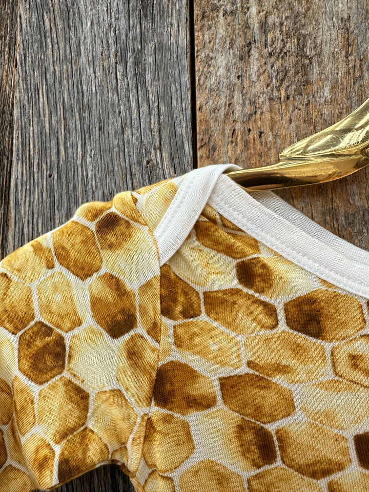 Milkbarn Bamboo L/S One Piece Honeycomb 33138