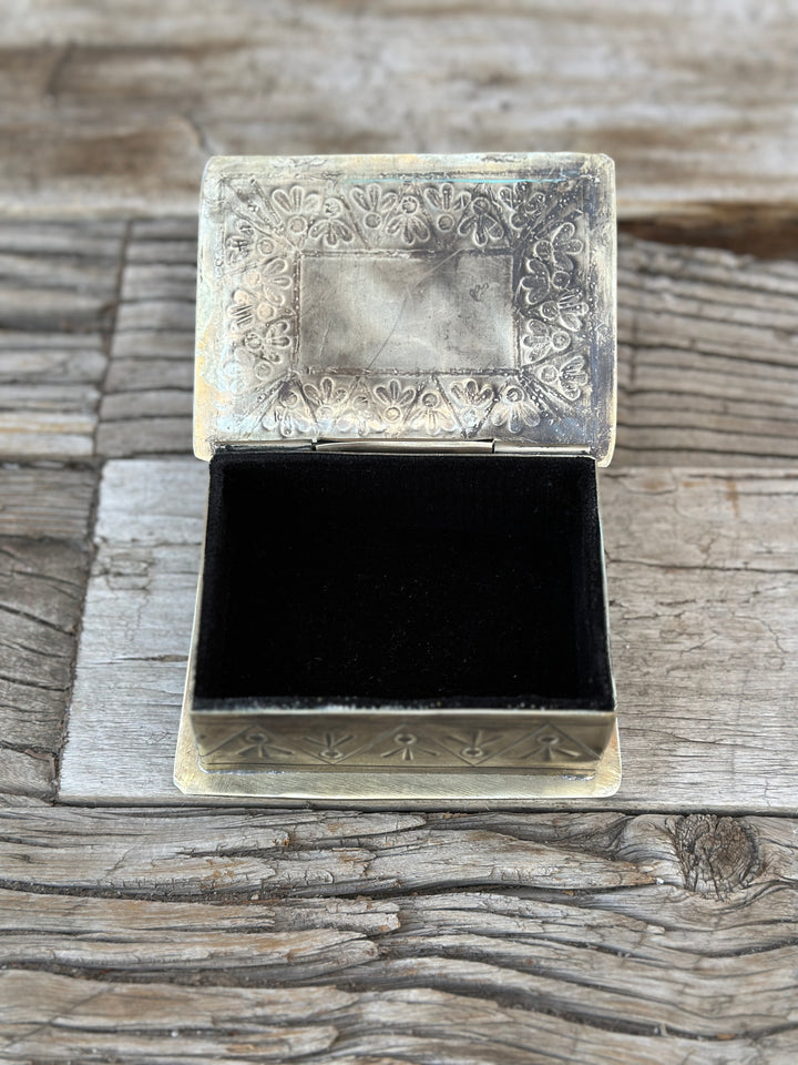 J. Alexander Small Stamped Box w/ Turquoise WJA-015-4-T*