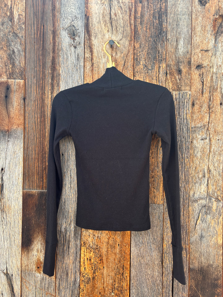 Perfect White Tee Luxe Rib Turtle Neck Black