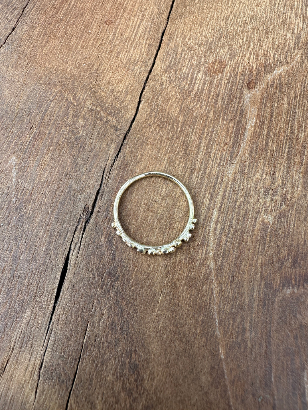 Robin M 14K Pebble Ring sz7