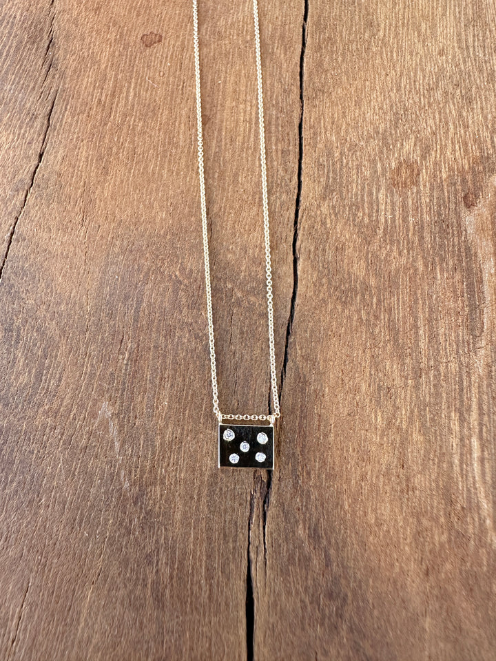 Aili 5 Stars 14K/Wt Diam 16" Postcard Necklace